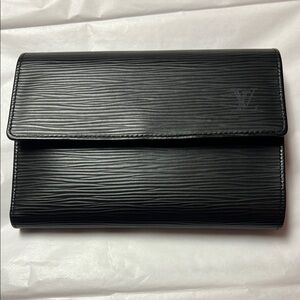 Louis Vuitton black Epi International wallet with id holder included